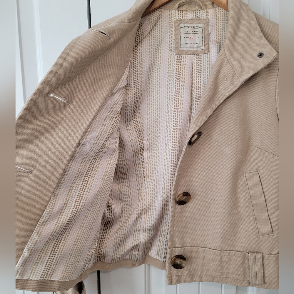 Old Navy Jacket - Picture 4 of 8